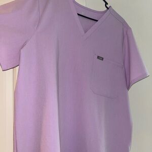 FIGS Womens Catarina One Pocket Scrub Top- Lavender Haze 2XL